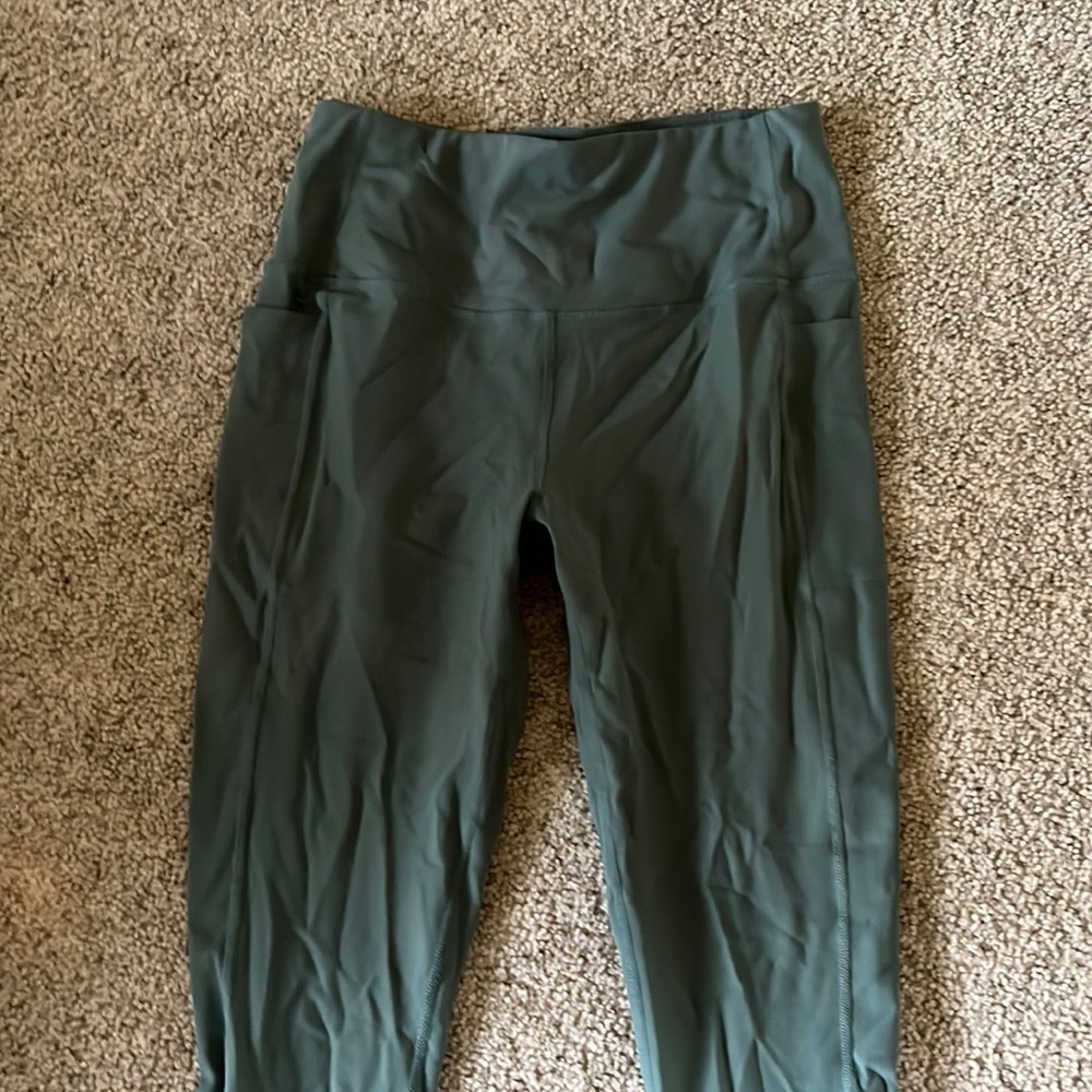 Capri Leggings